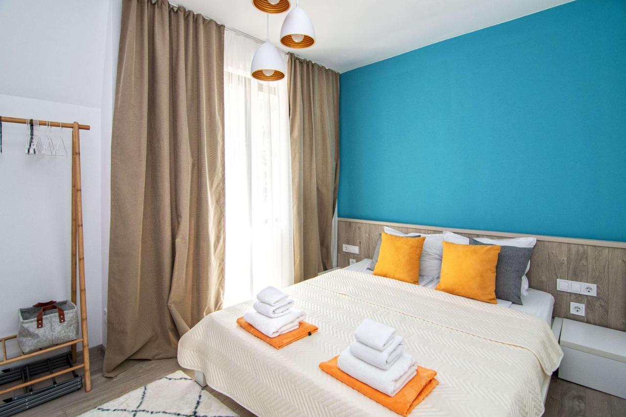 Luxury City Center Two Bedroom Apartment Close To Beach ヴァルナ エクステリア 写真